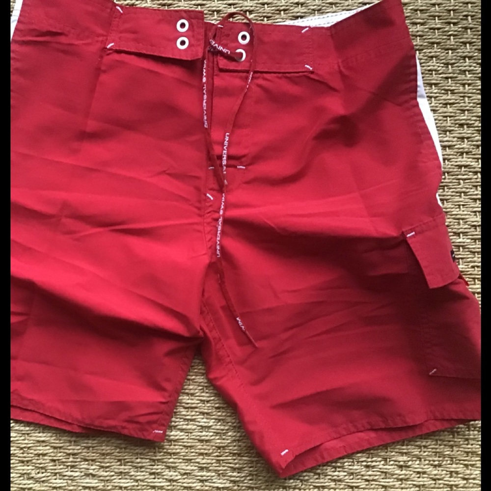 Universal Swim board short